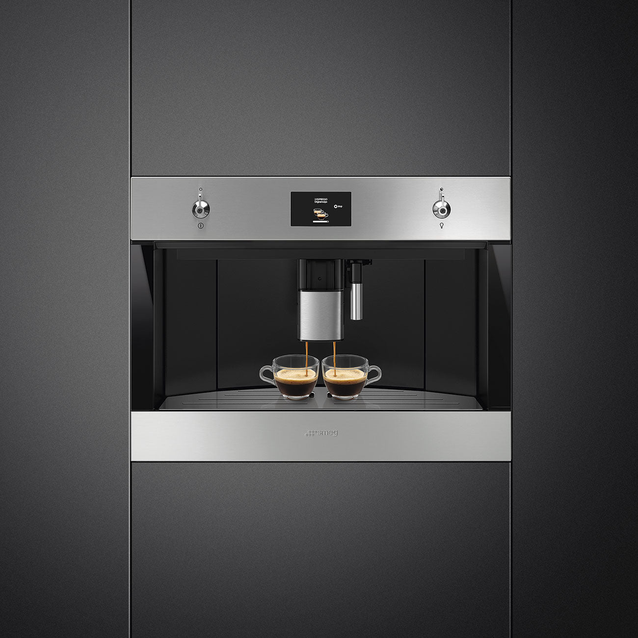 Smeg Classic Built-in Aesthetic Coffee Machine - Automatic